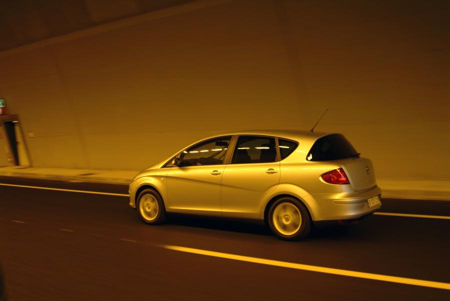  Seat Toledo 2004 года  (фото 39 из 110)